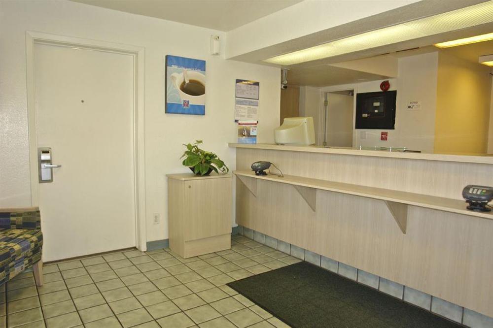 Rodeway Inn Tillmans Corner Wnętrze zdjęcie